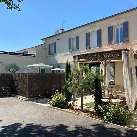 Hotel L'Escale Des Alpilles Rognonas Esterno foto