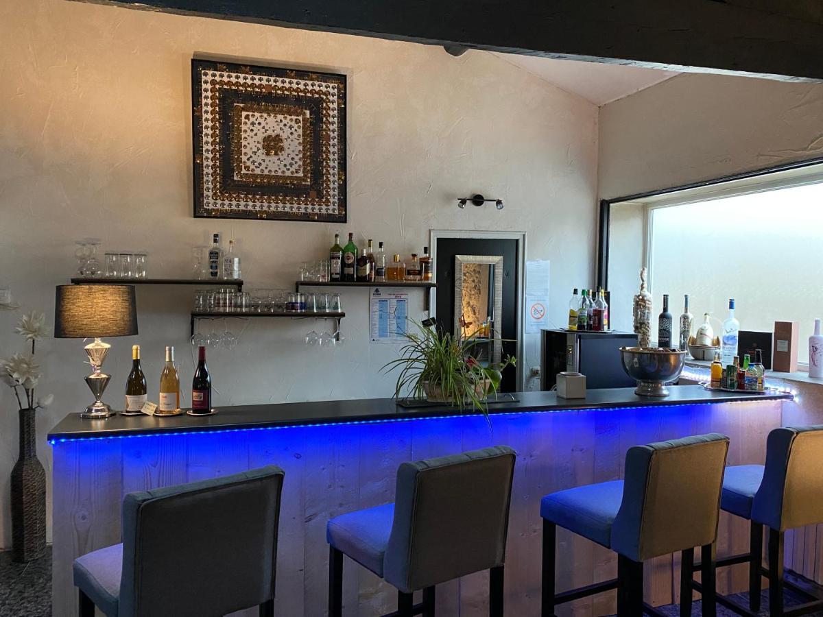 Hotel L'Escale Des Alpilles Rognonas Esterno foto