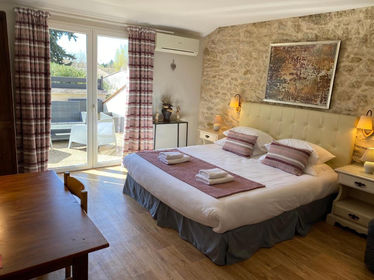 Hotel L'Escale Des Alpilles Rognonas Esterno foto